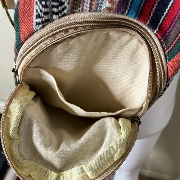 Natural Hemp Crossbody Mini sling back pack oatmeal - Picture 4 of 6